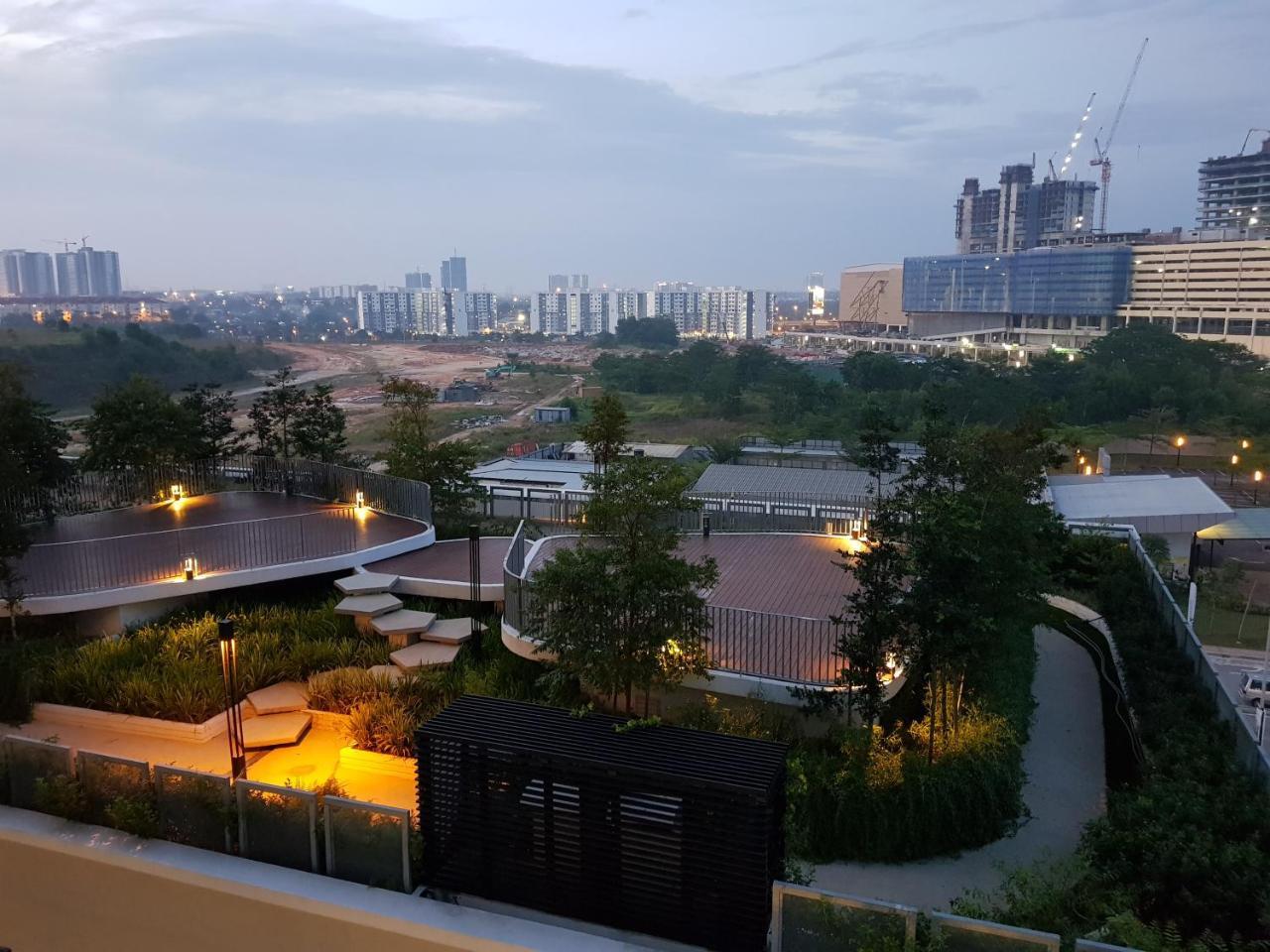Southkey Mosaic By Cozystay Johor Bahru Exterior foto